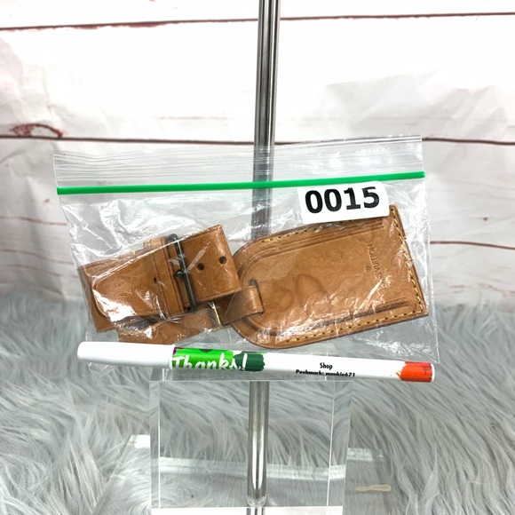 Louis Vuitton luggage tag set - Picture 8 of 8